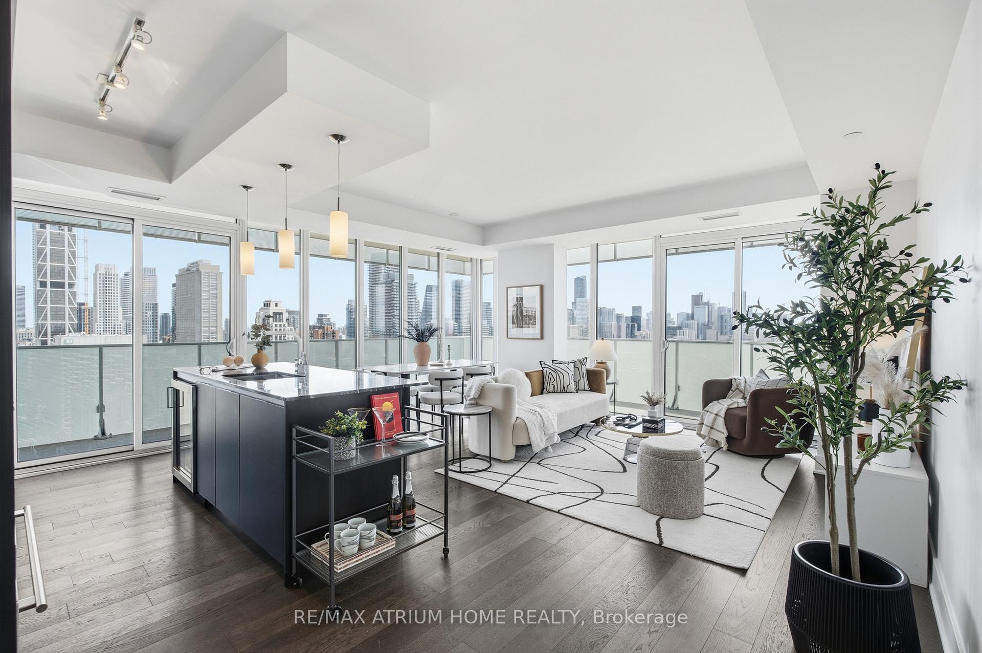 200 Bloor Street W #3103