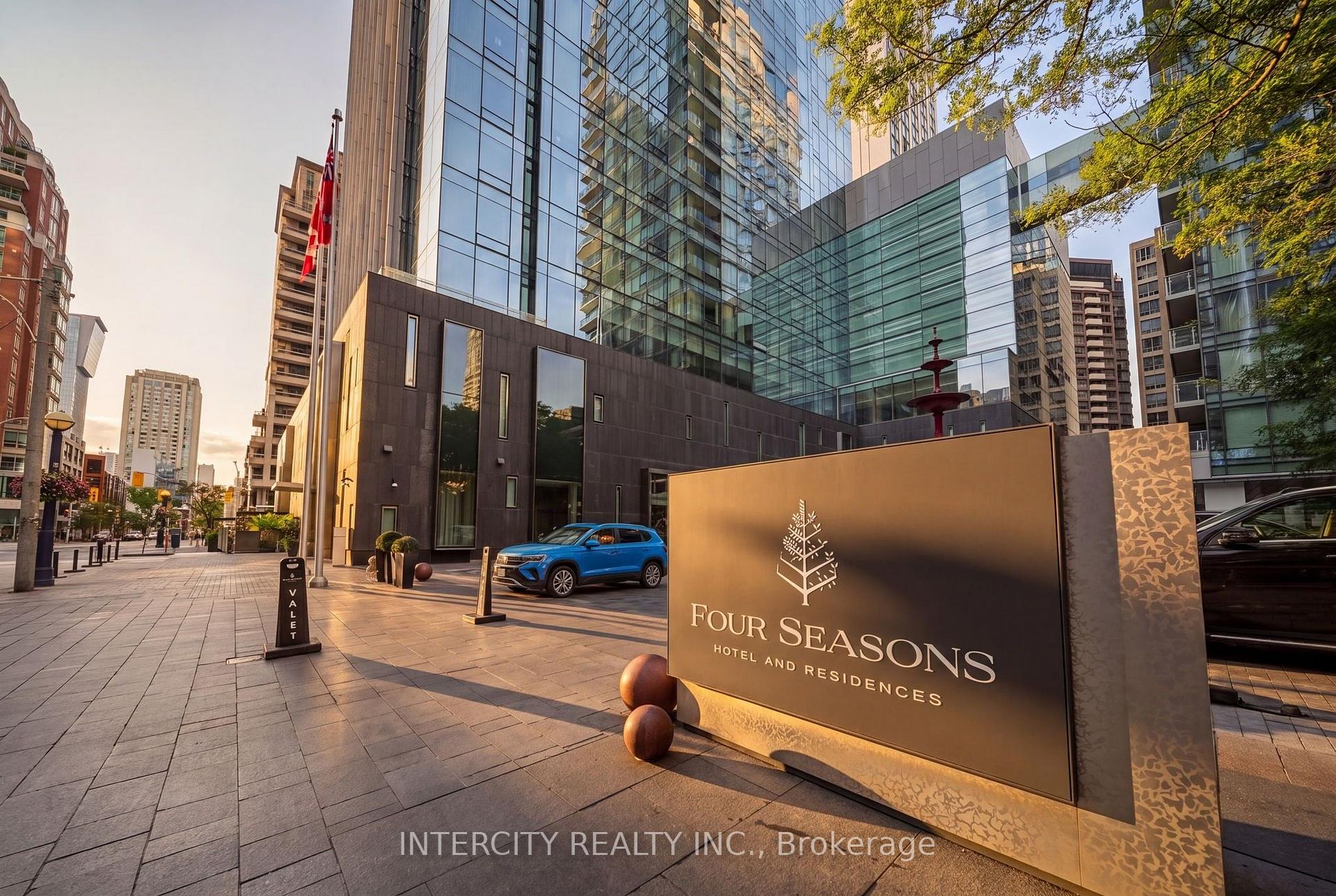 50 Yorkville Avenue  #4001