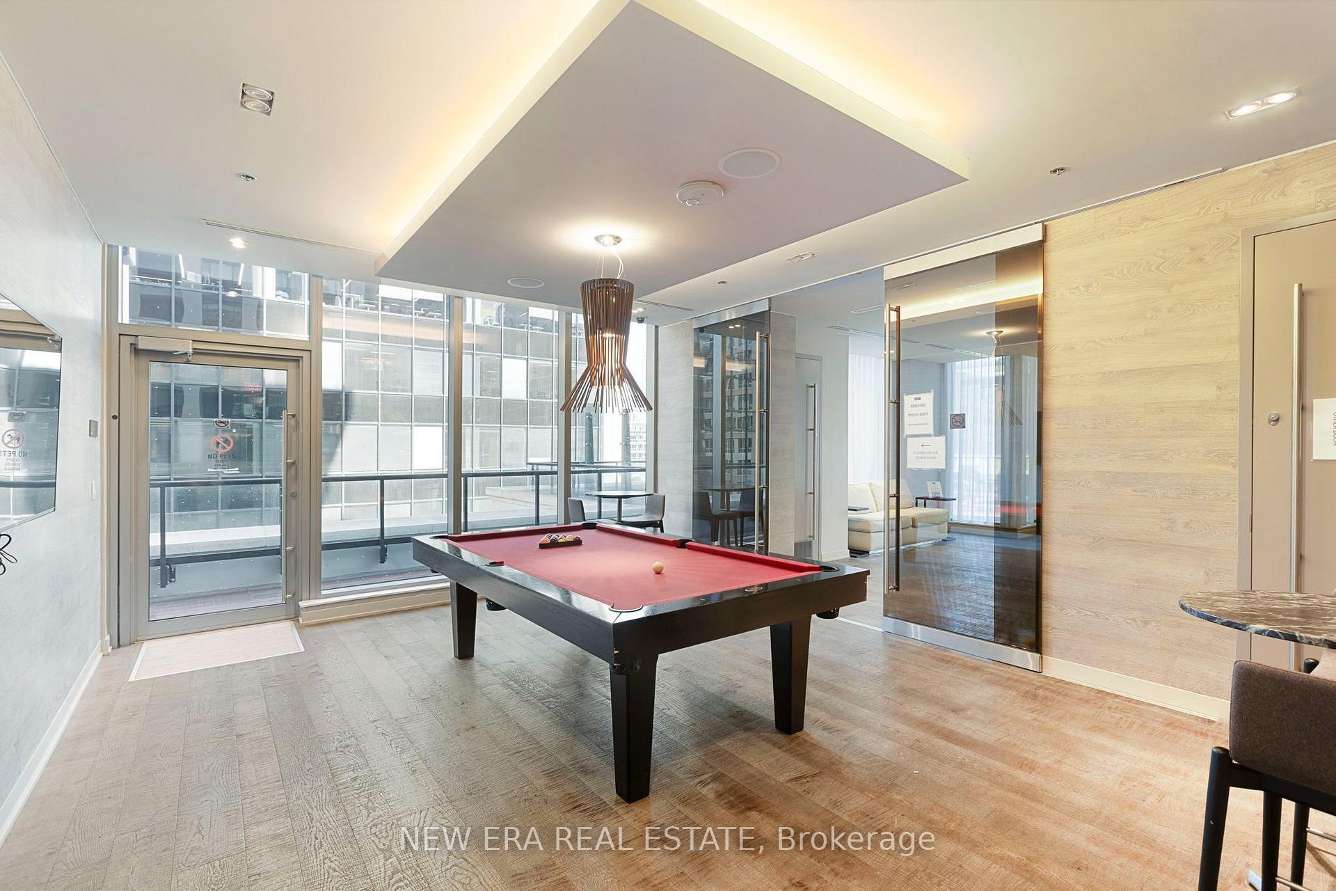 88 Scott Street  #2106