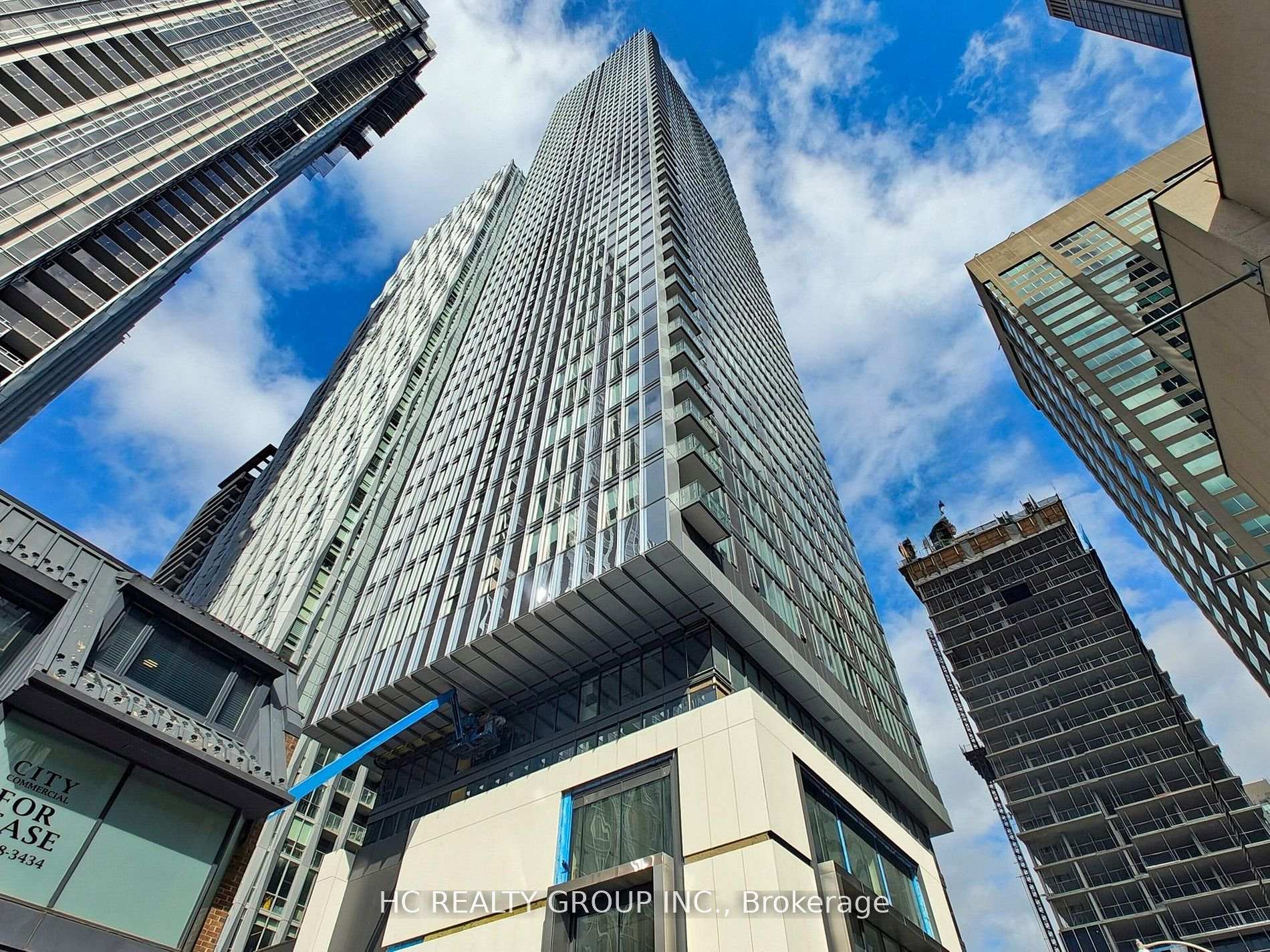 8 Cumberland Street  #1302