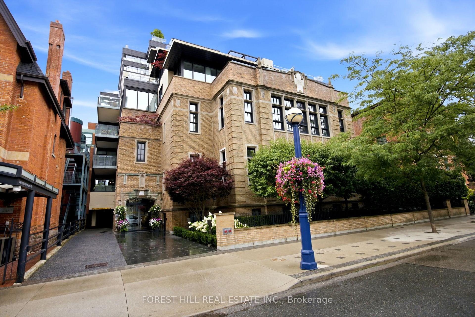 36 Hazelton Avenue  4C