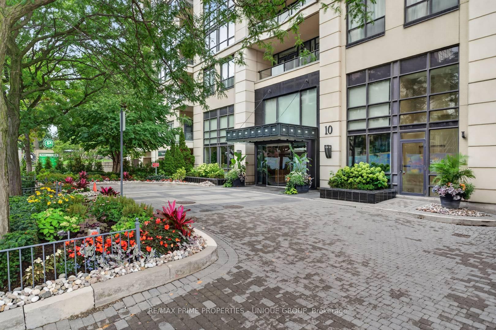 10 Delisle Avenue  #317