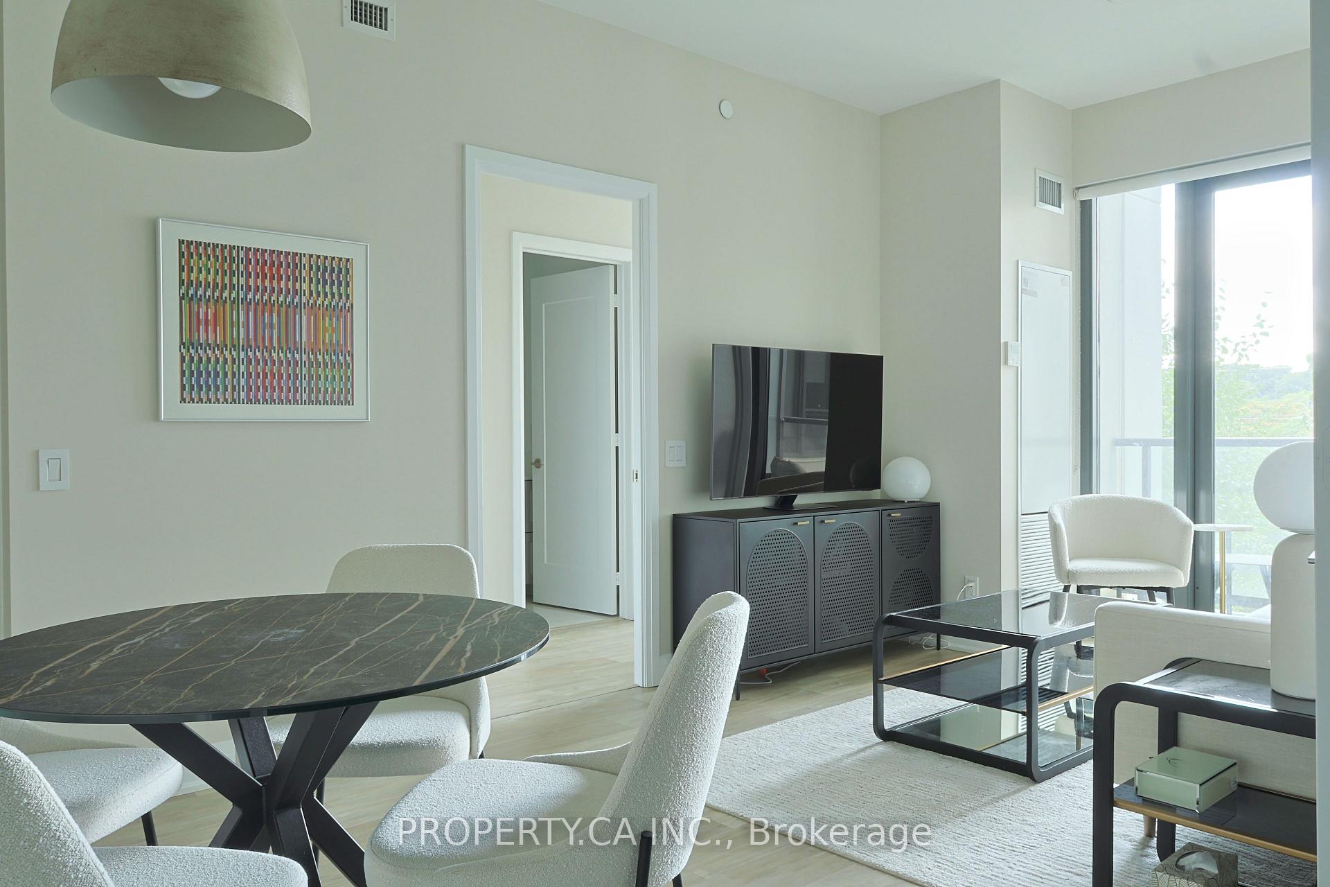 280 Howland Avenue  #424