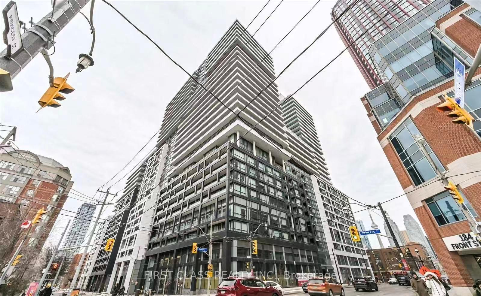 70 Princess Street  PH3015