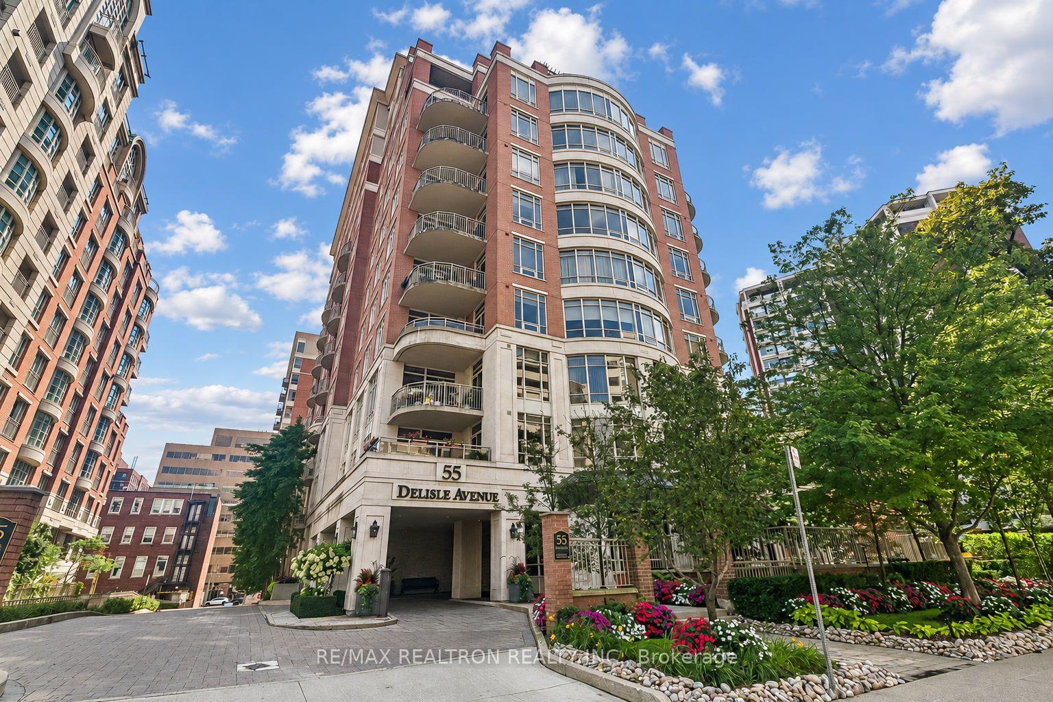 55 Delisle Avenue  #707