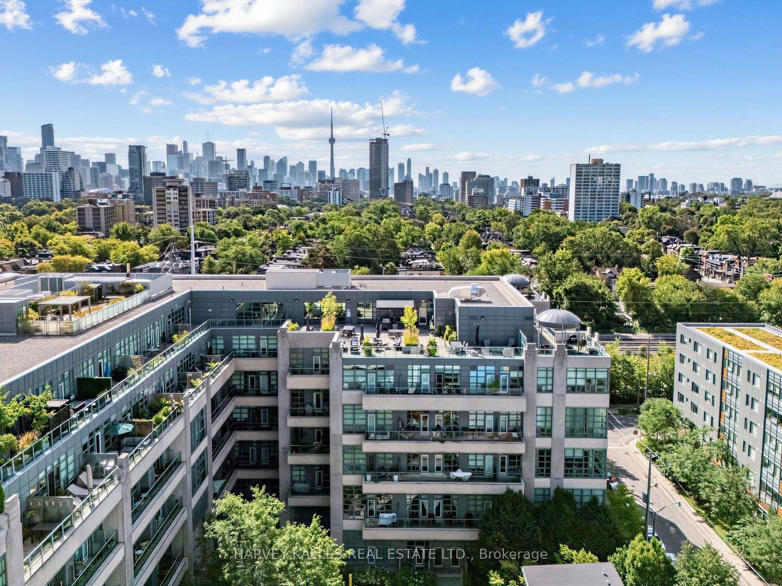 380 Macpherson Avenue  #106