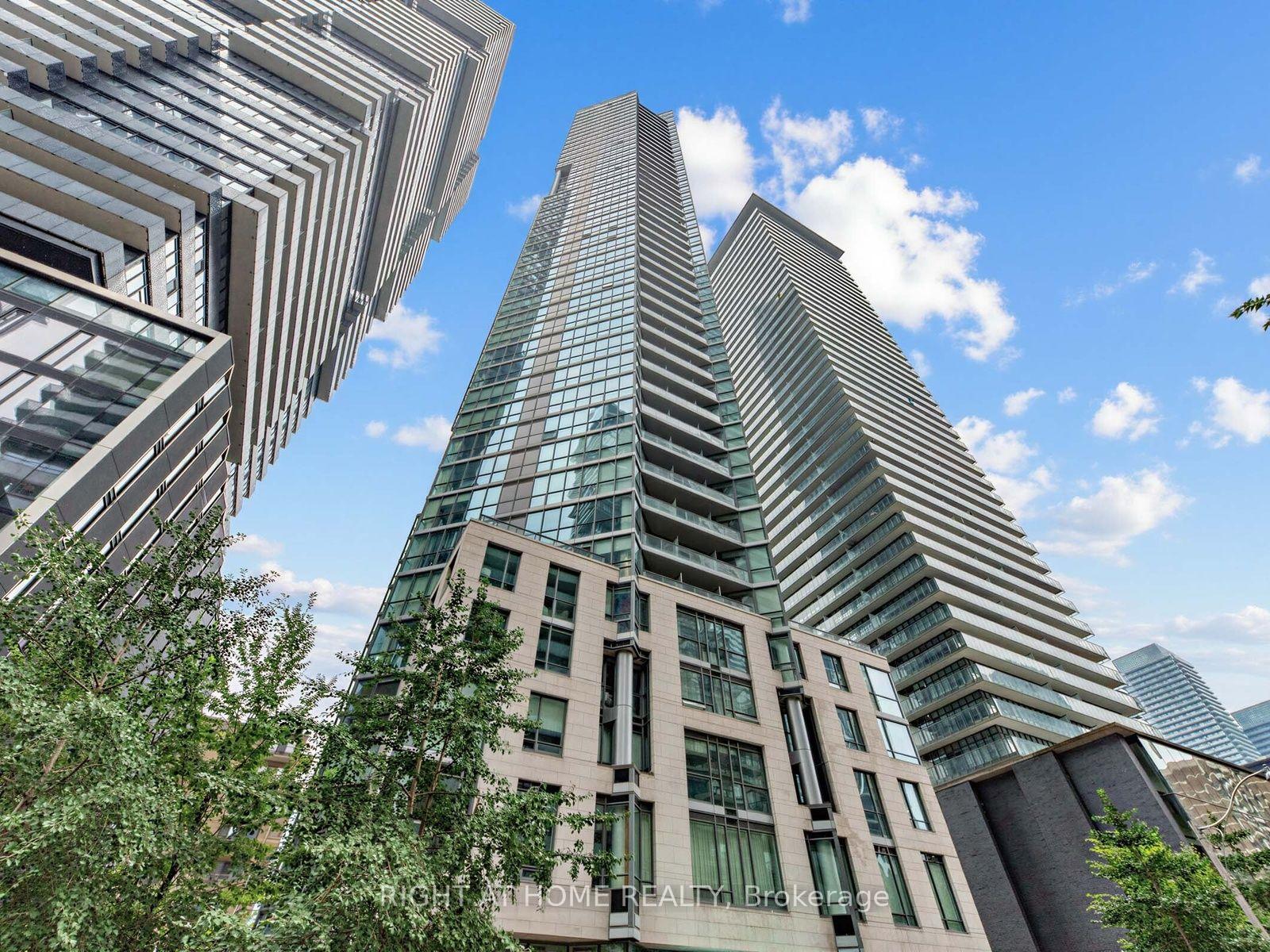 45 Charles Street E #2006