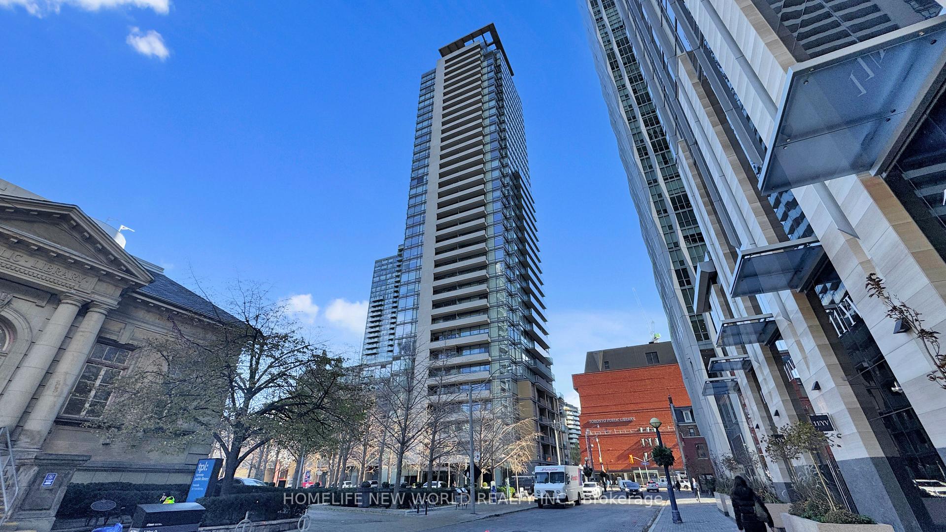 18 Yorkville Avenue  #312