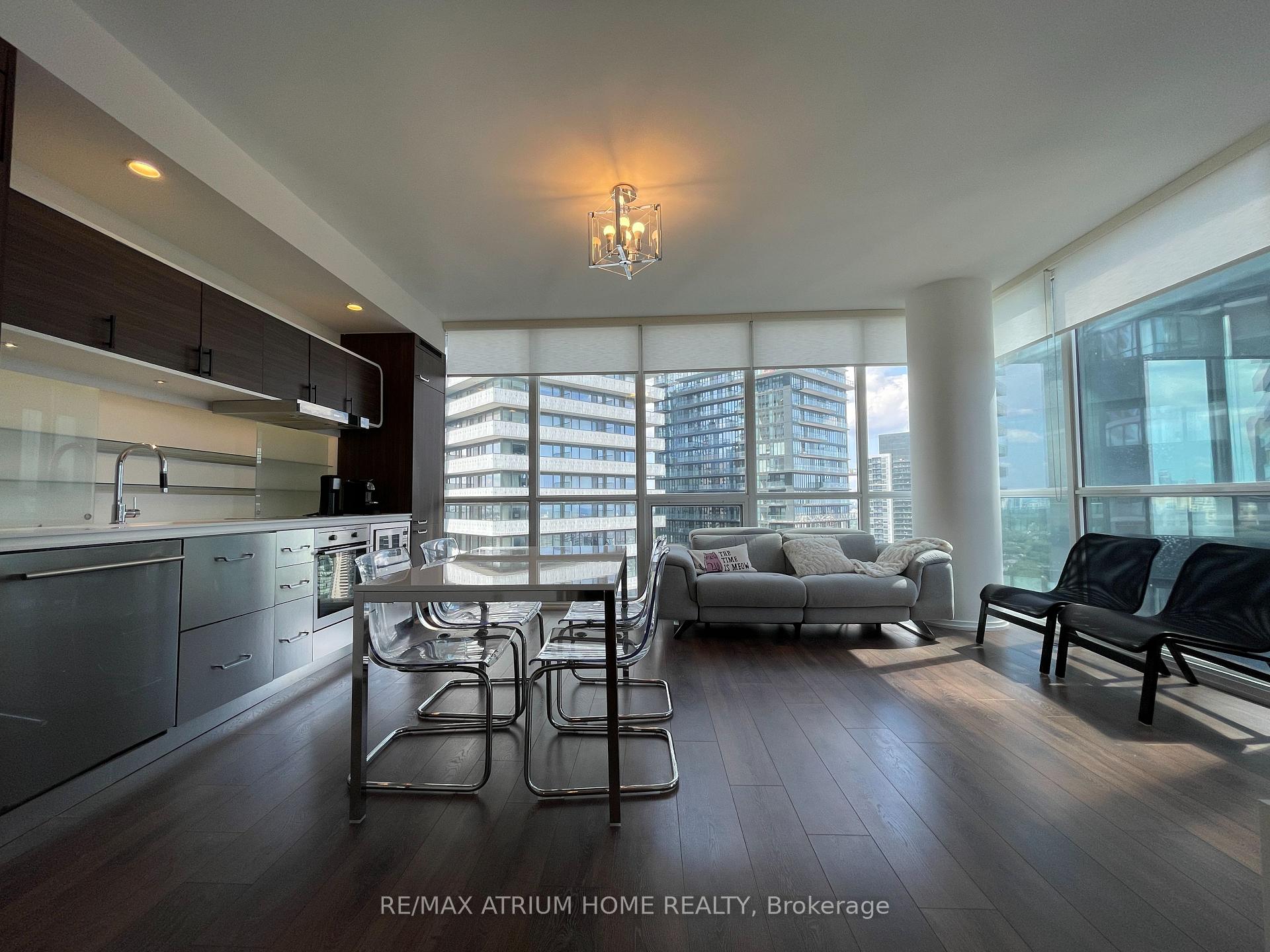 45 Charles Street E #3910