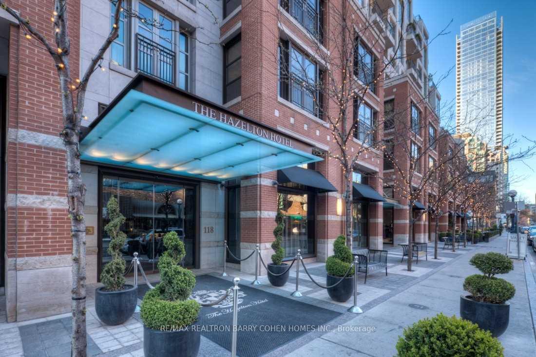 118 Yorkville Avenue  #703