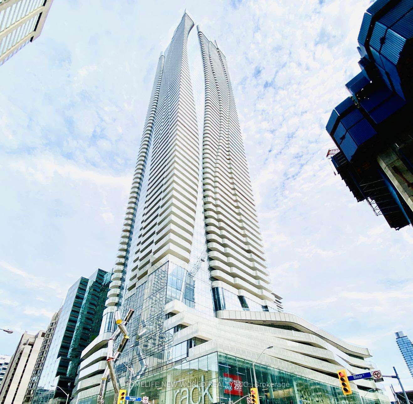 1 Bloor Street E #5004