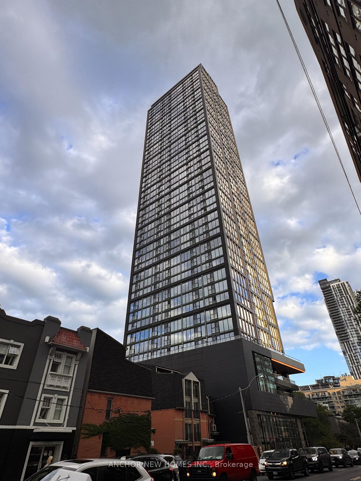 319 Jarvis Street  #3903