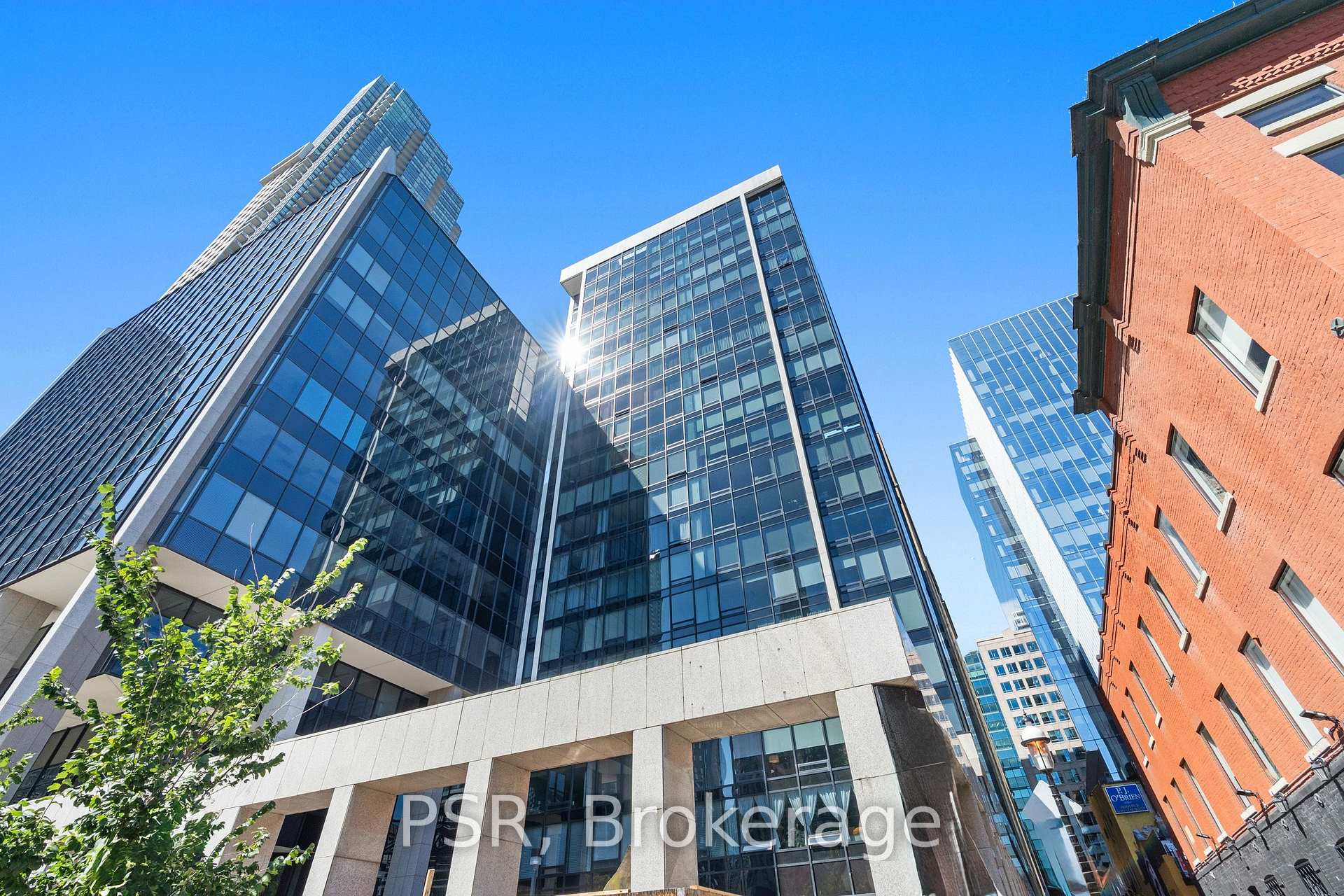 30 Wellington Street E #1103