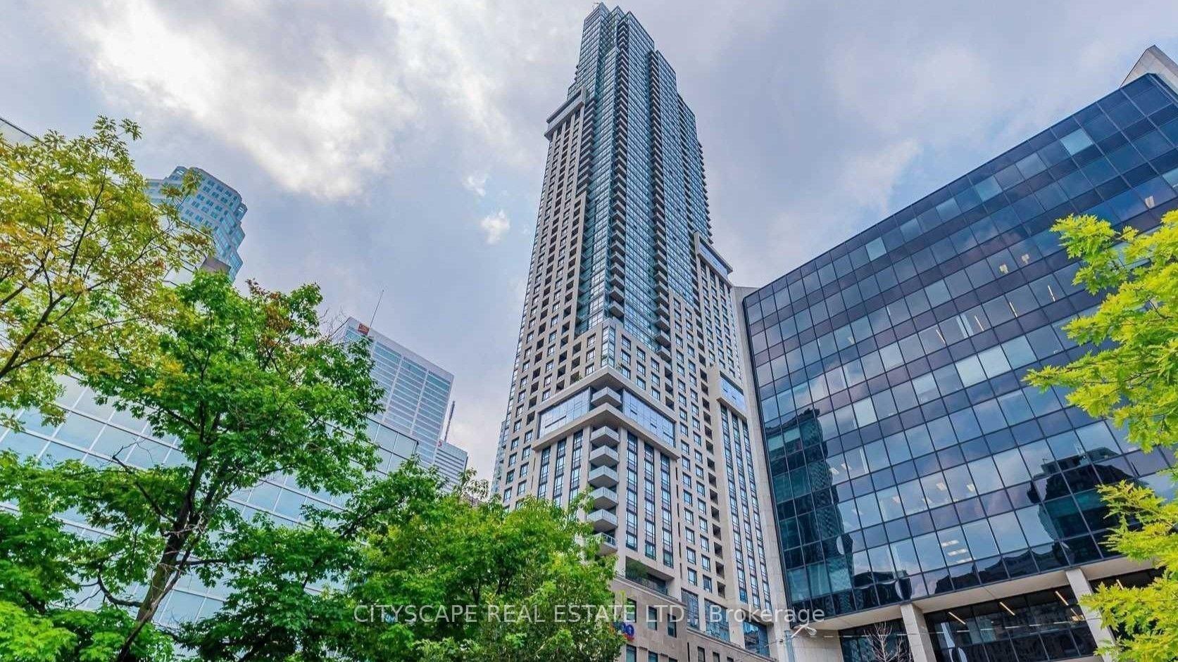 88 Scott Street  #1804