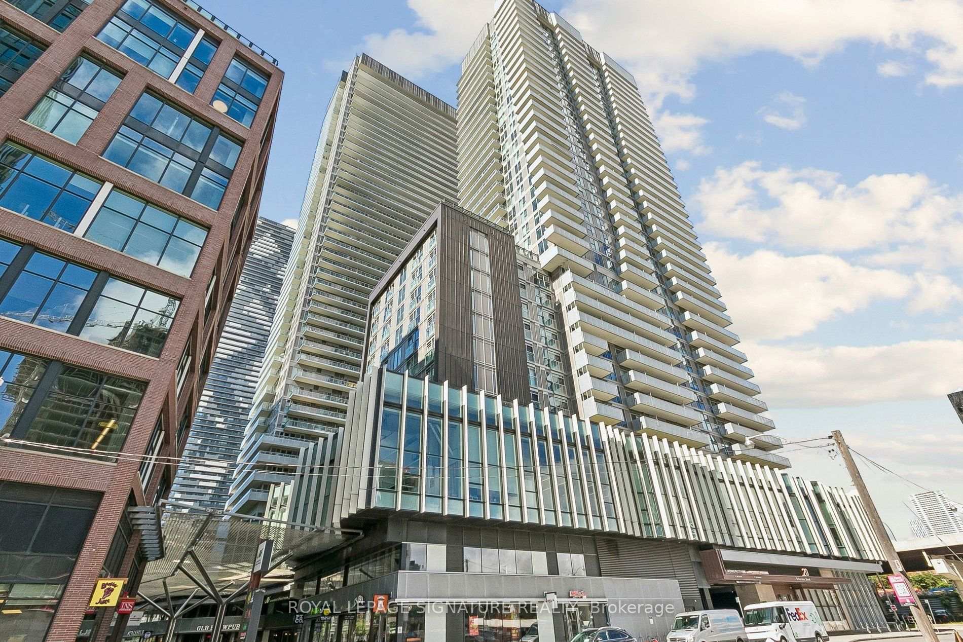 20 Richardson Street  #1006