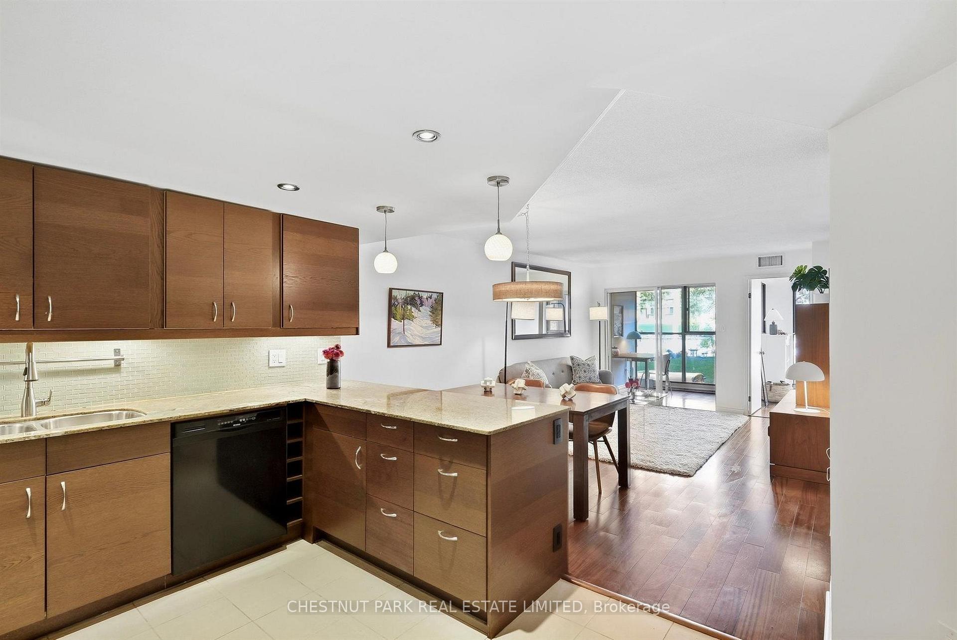 65 Scadding Avenue  #211