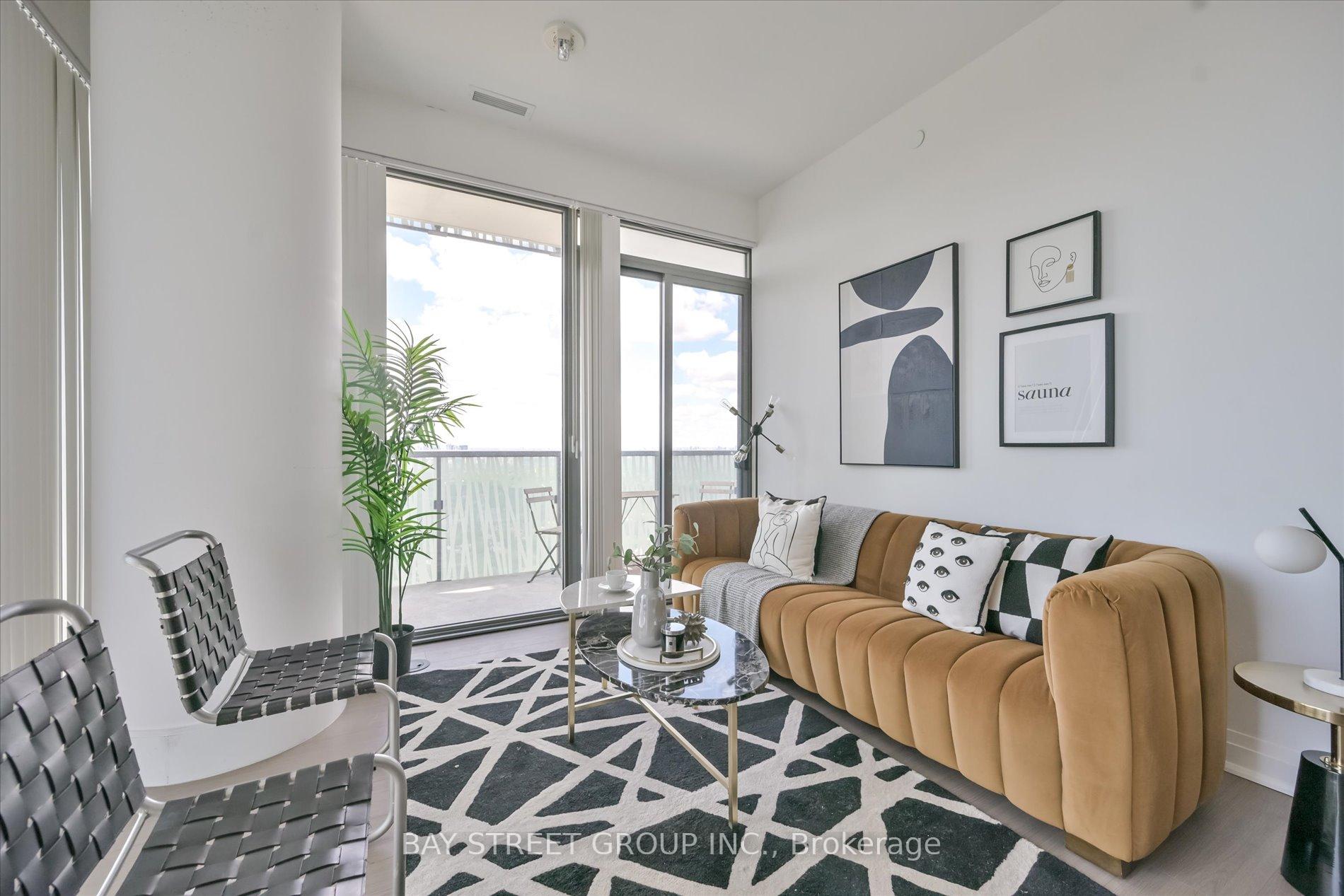 50 Charles Street E LPH4706