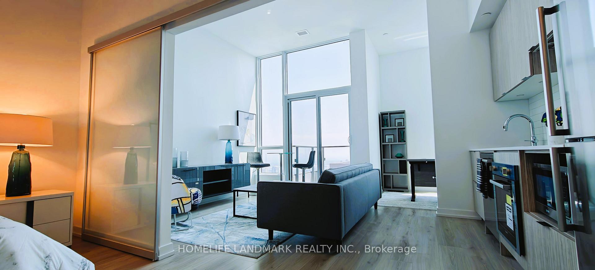 395 Bloor Street W #5501