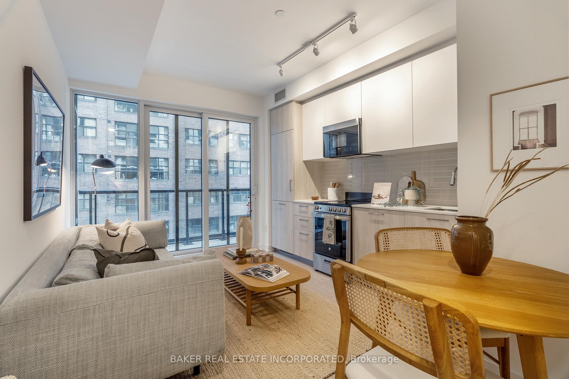 65 Mutual Street  #412