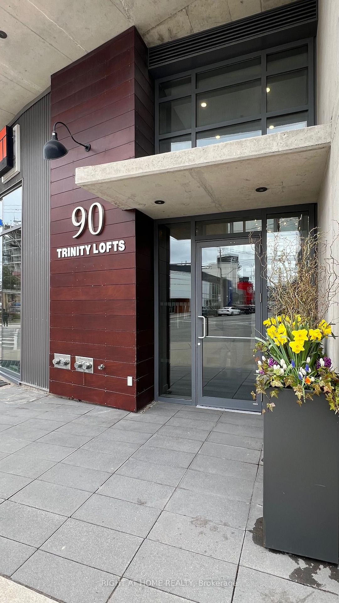 90 Trinity Street  #602