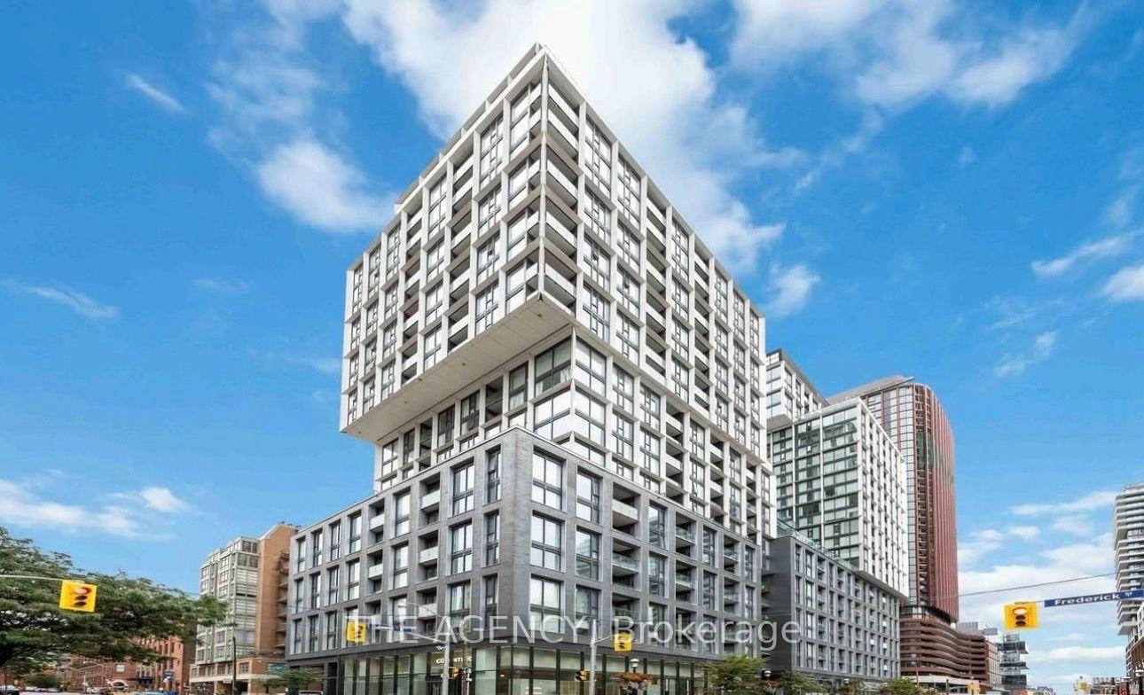 158 Front Street E #208