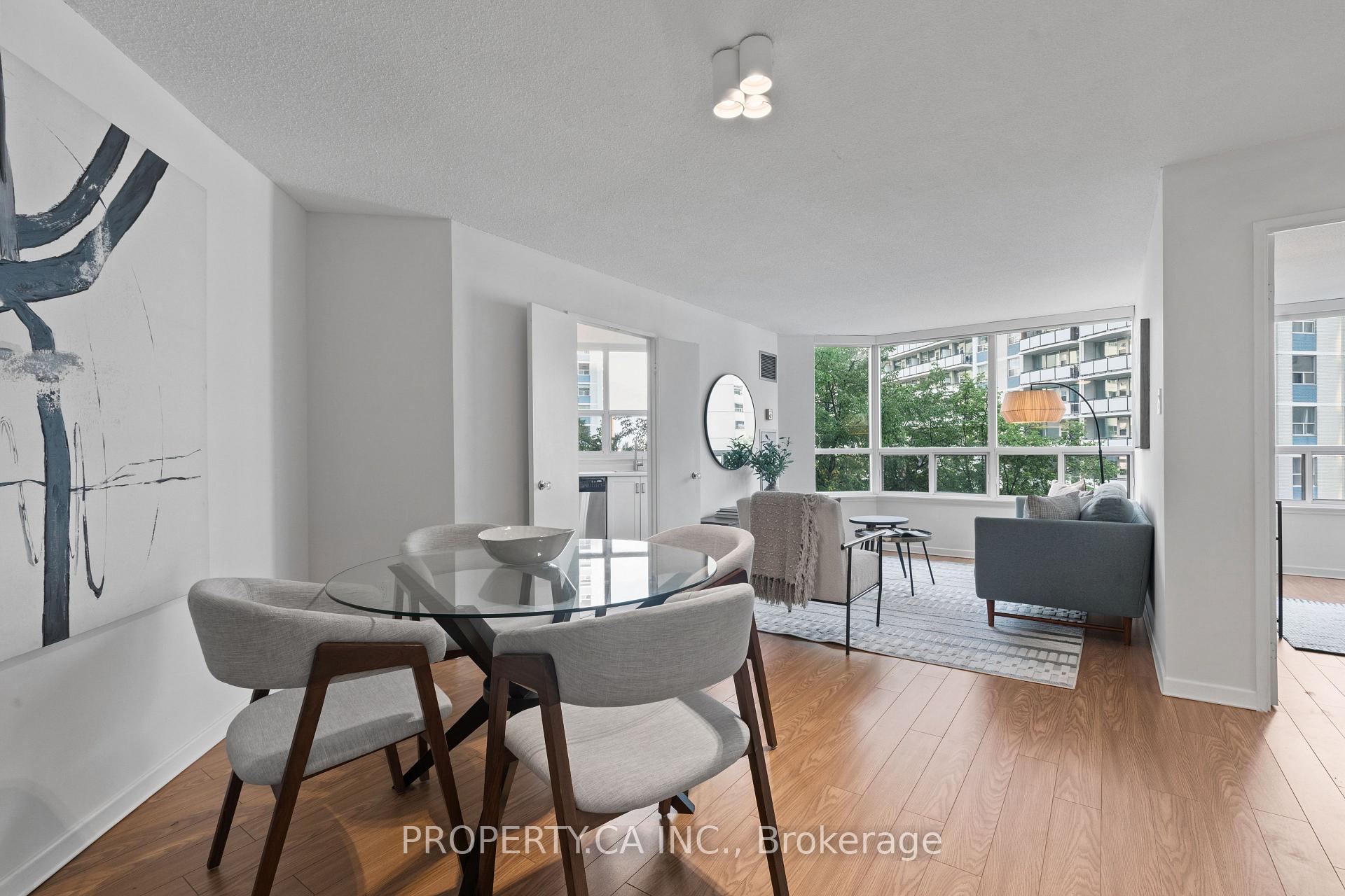 25 Maitland Street  #601