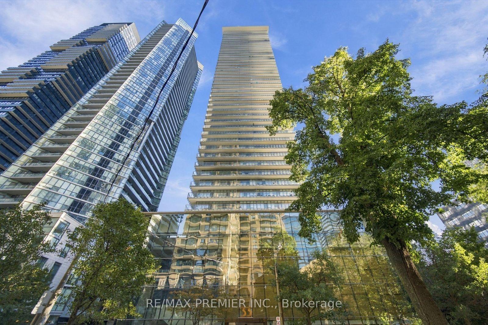 33 CHARLES Street  #1405