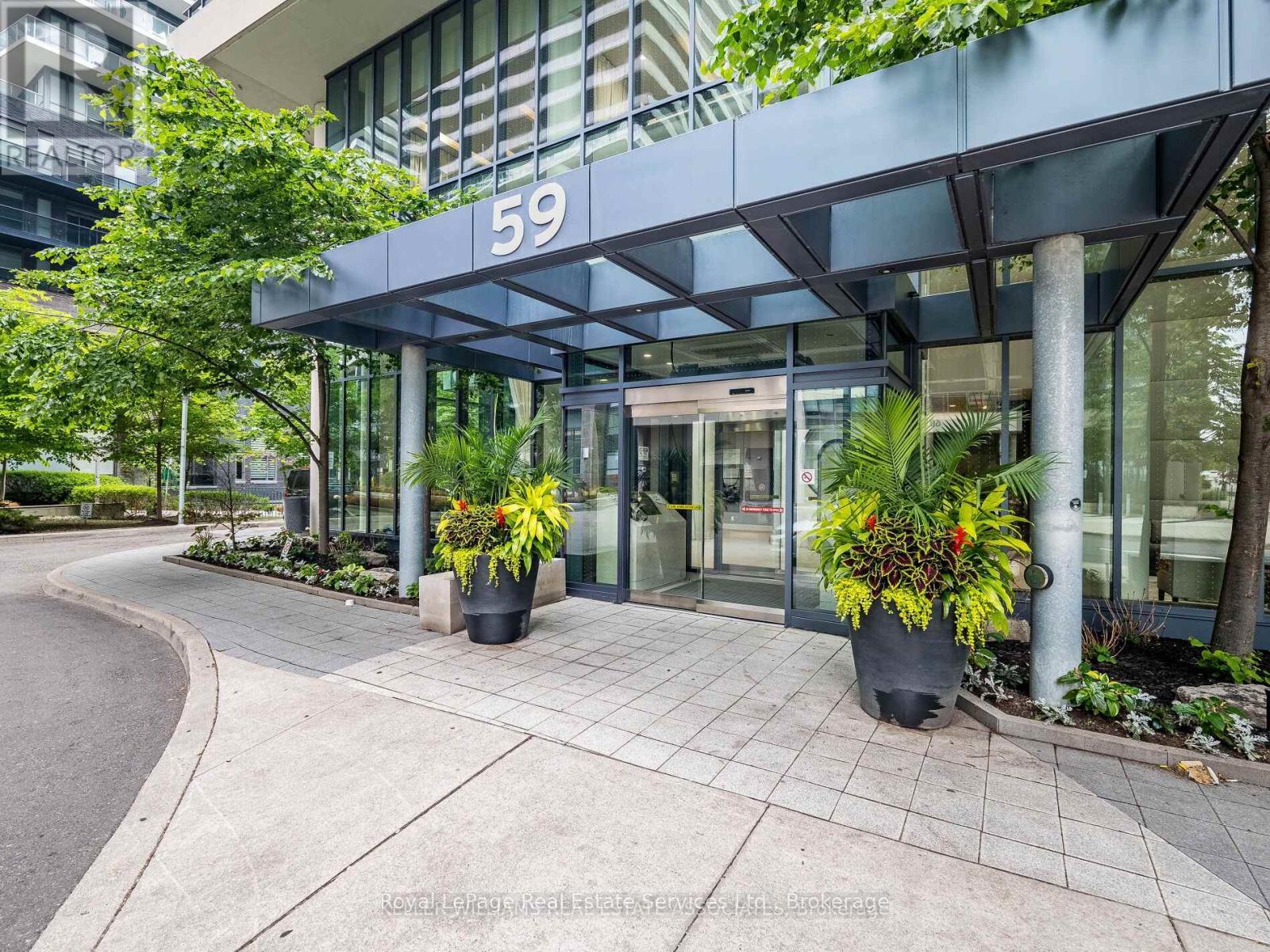 59 Annie Craig Drive  #3702