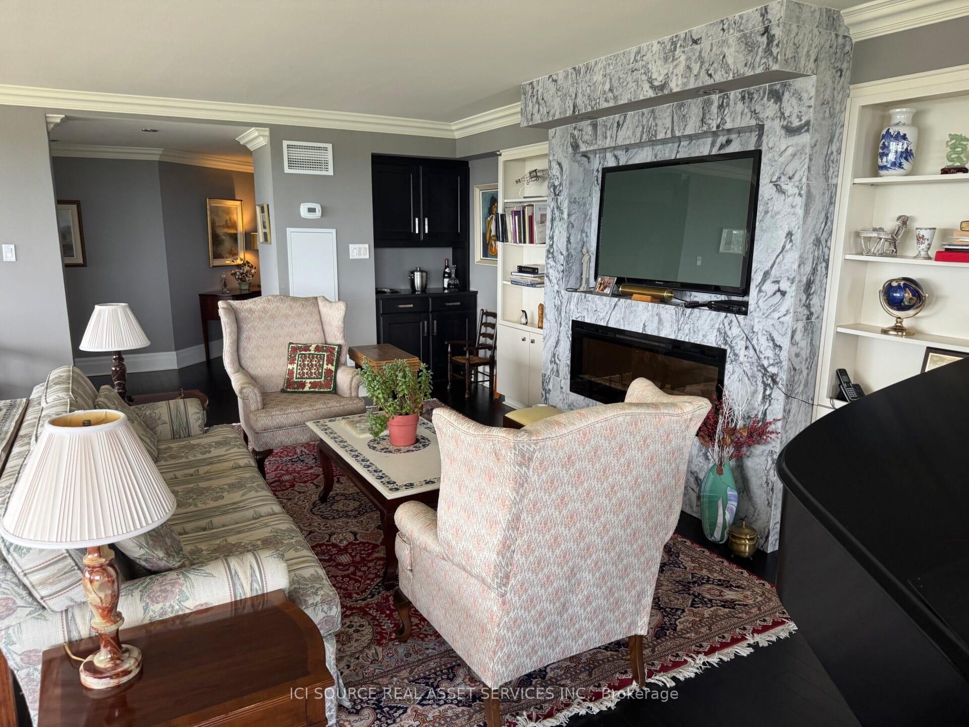 2045 Lake Shore Boulevard W #2703