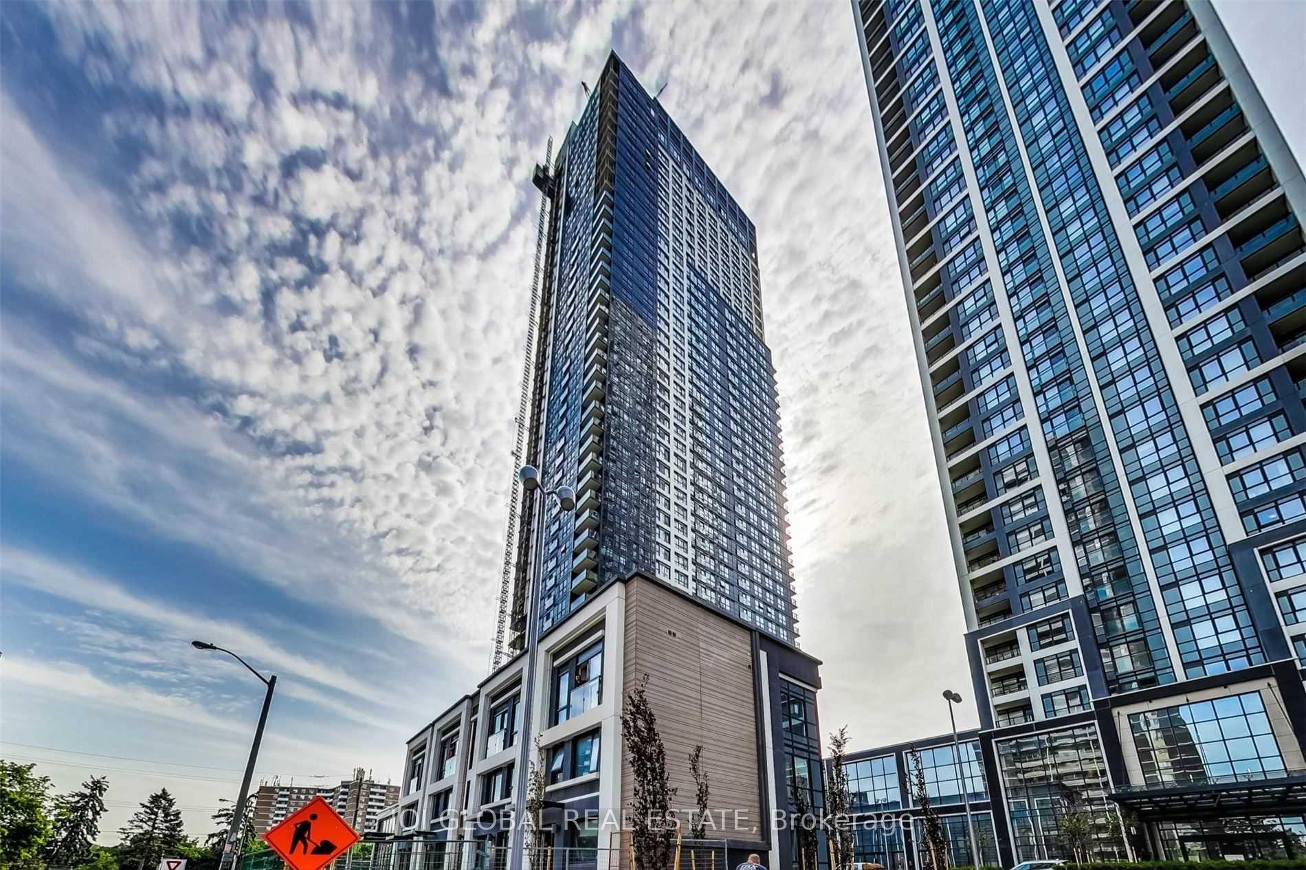 7 Mabelle Avenue  1008A