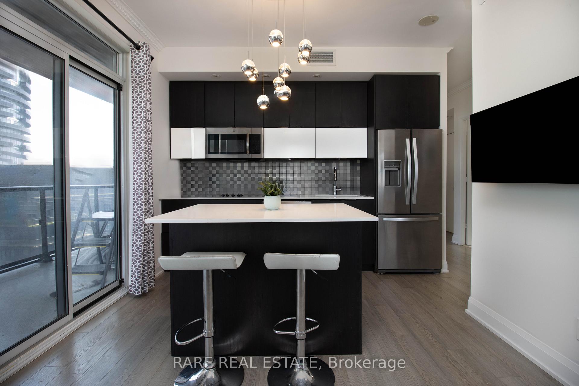 56 Annie Craig Drive  #1908