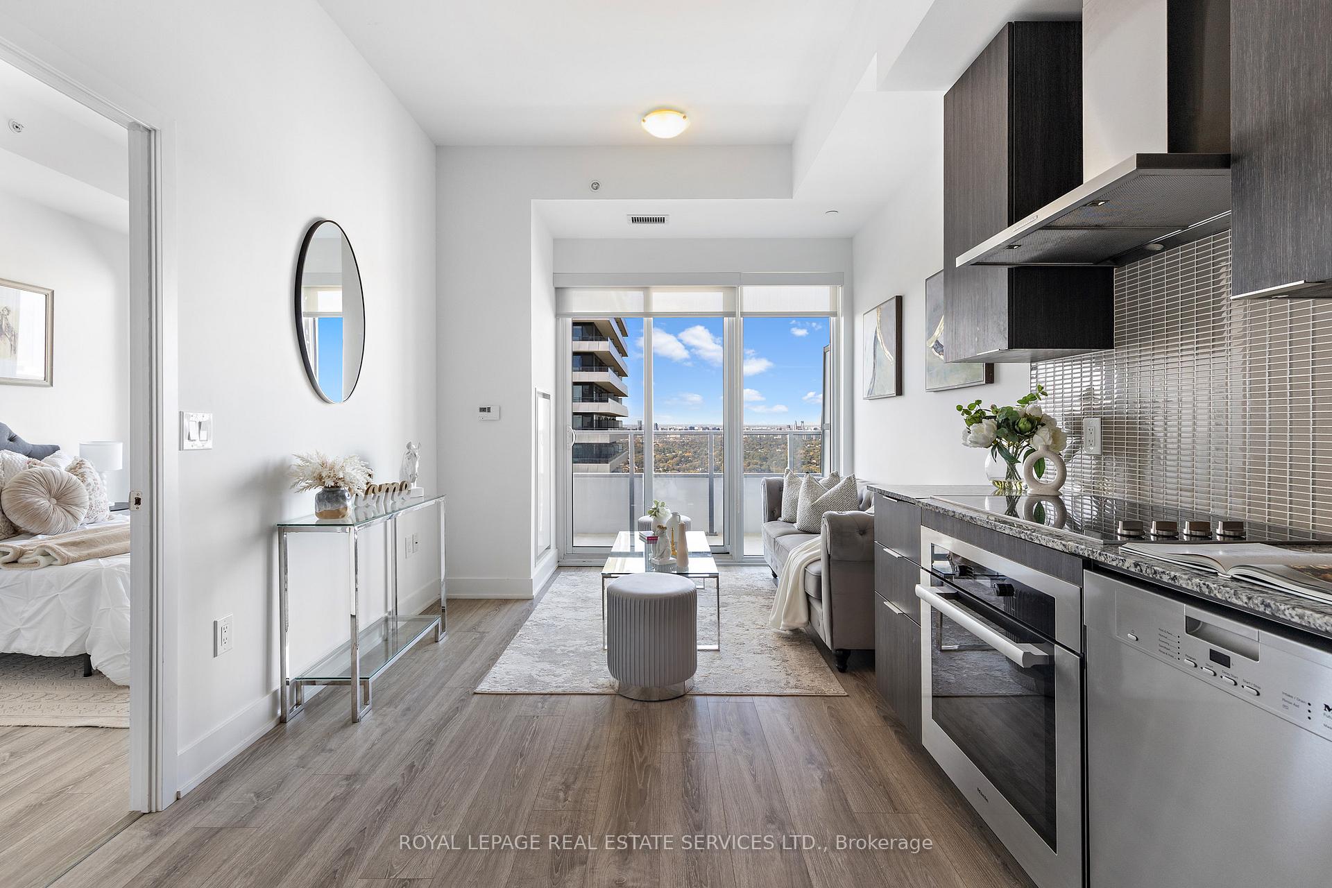 20 Shore Breeze Drive  #4403