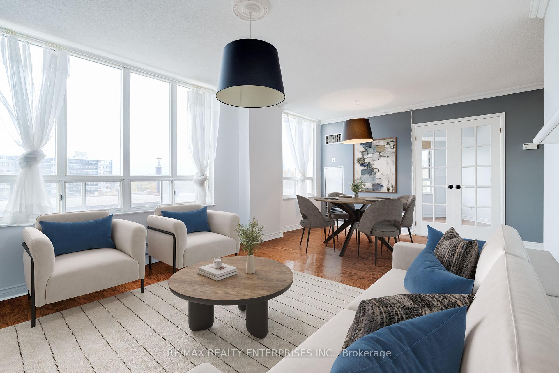 2285 Lake Shore Boulevard W #304