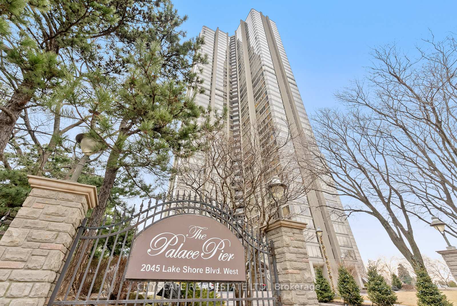2045 Lake Shore Boulevard W #202