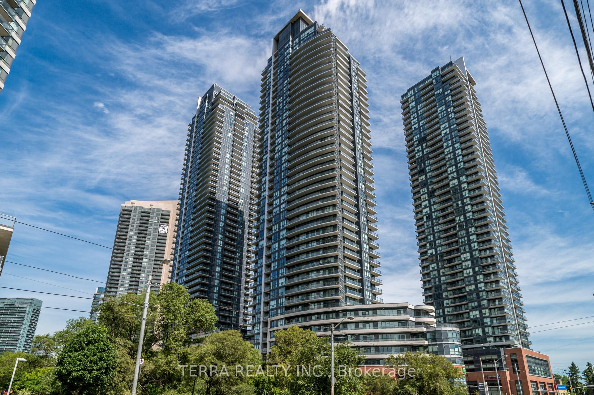 2212 Lakeshore Boulevard W #4010