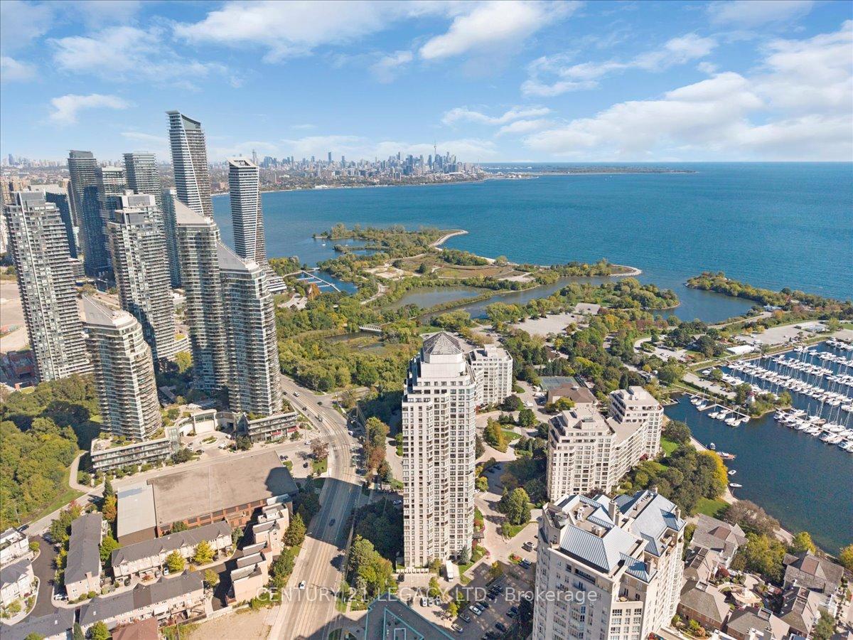 2269 Lakeshore Boulevard W #1207