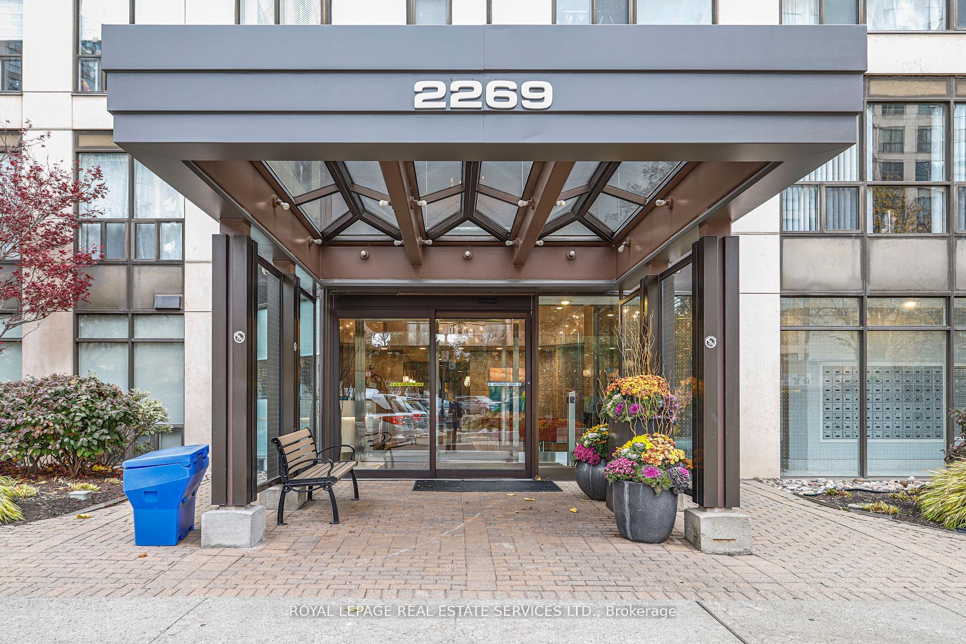 2269 Lake Shore Boulevard W #611