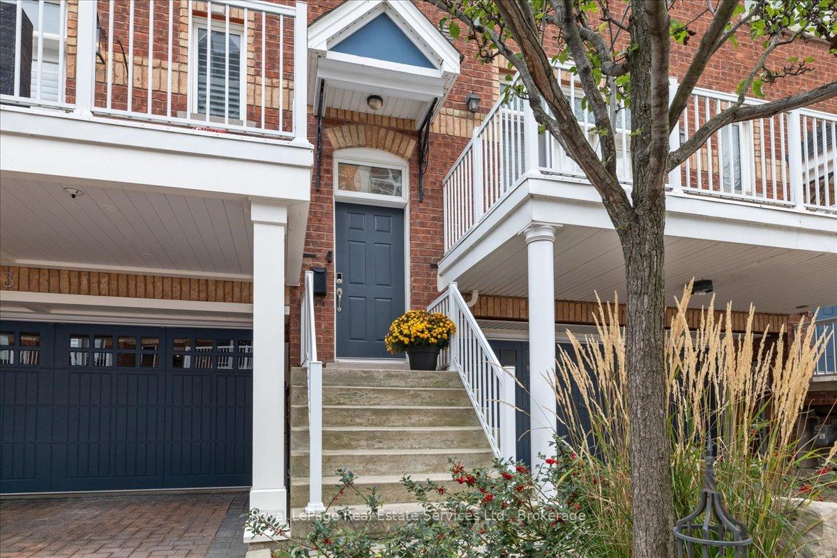 120 Bronte Road  #3