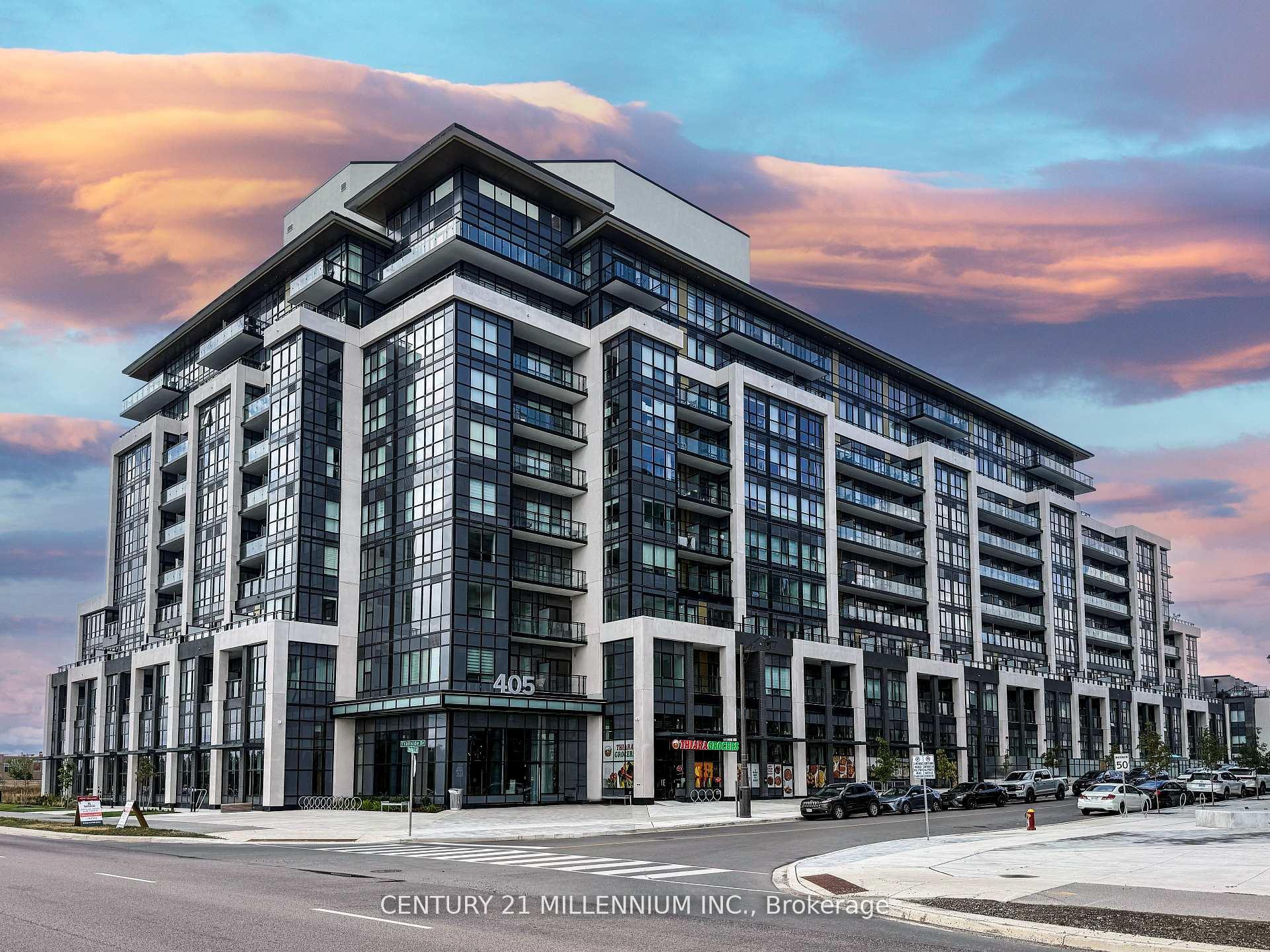 405 Dundas Street W #810