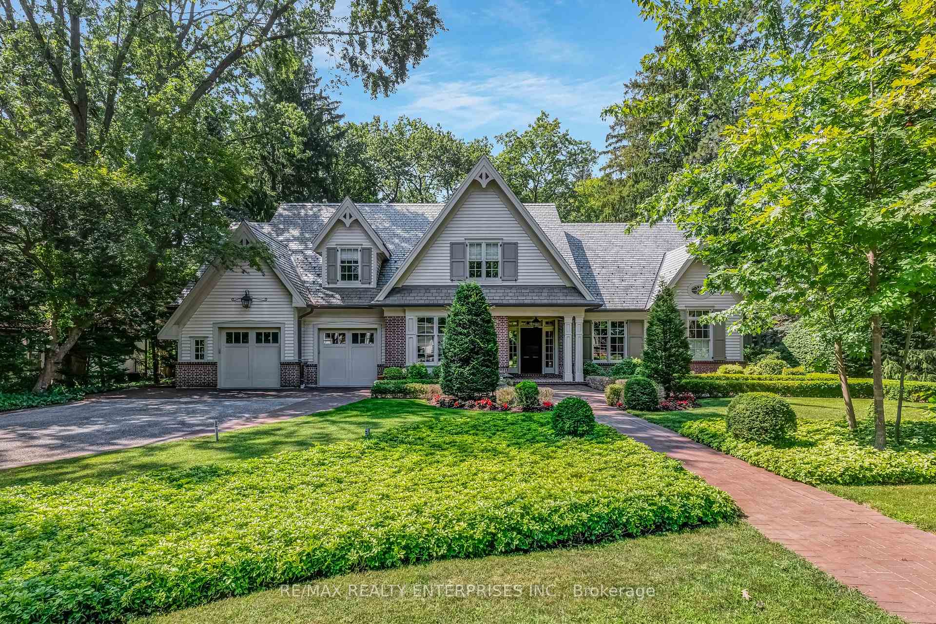 190 Donnelly Drive 
