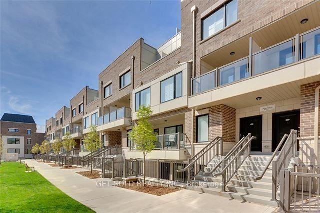 8 Drummond Street  #421
