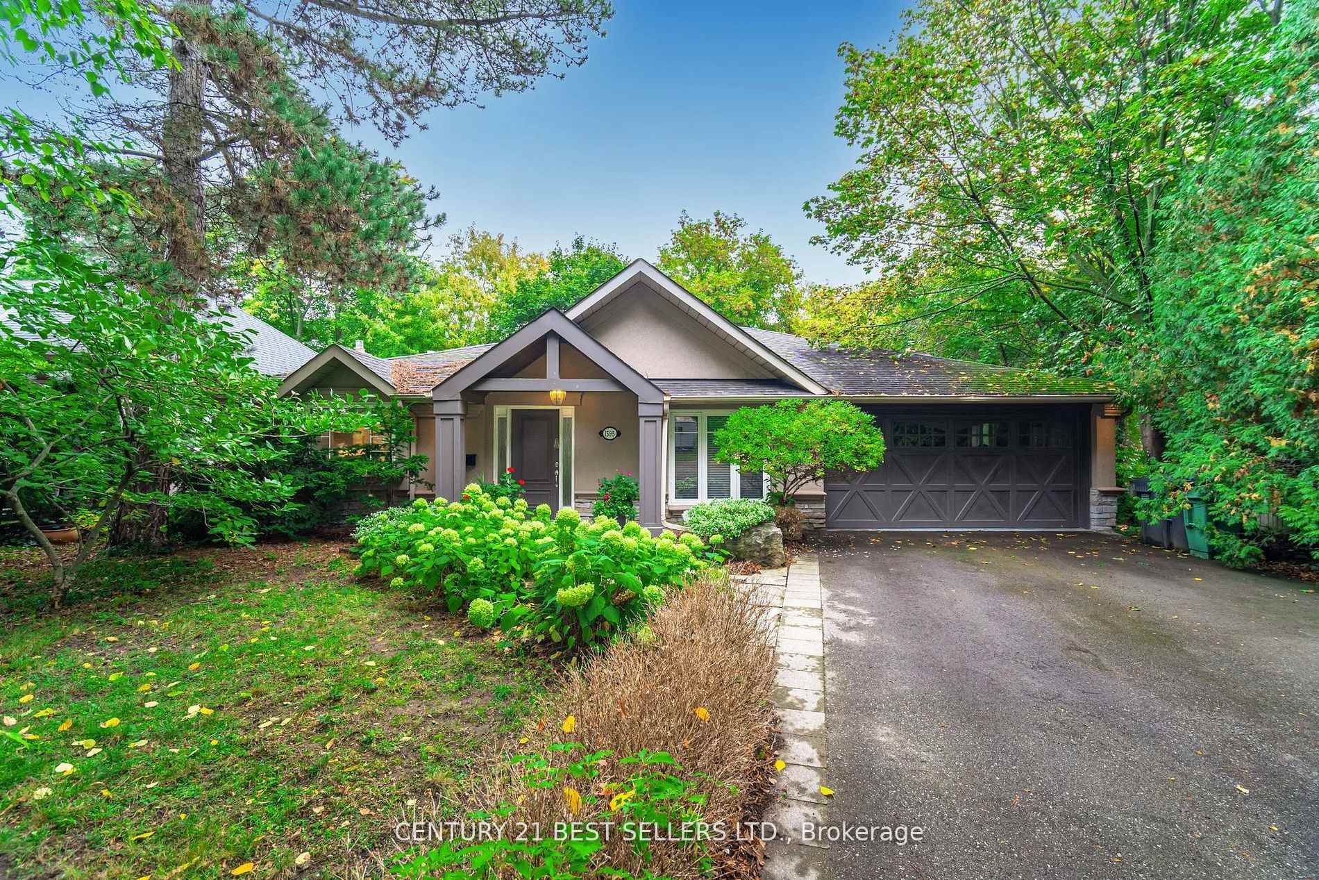 1595 Calverton Court 
