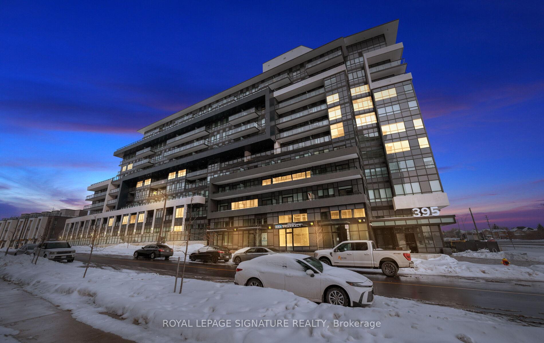 395 Dundas Street W #716