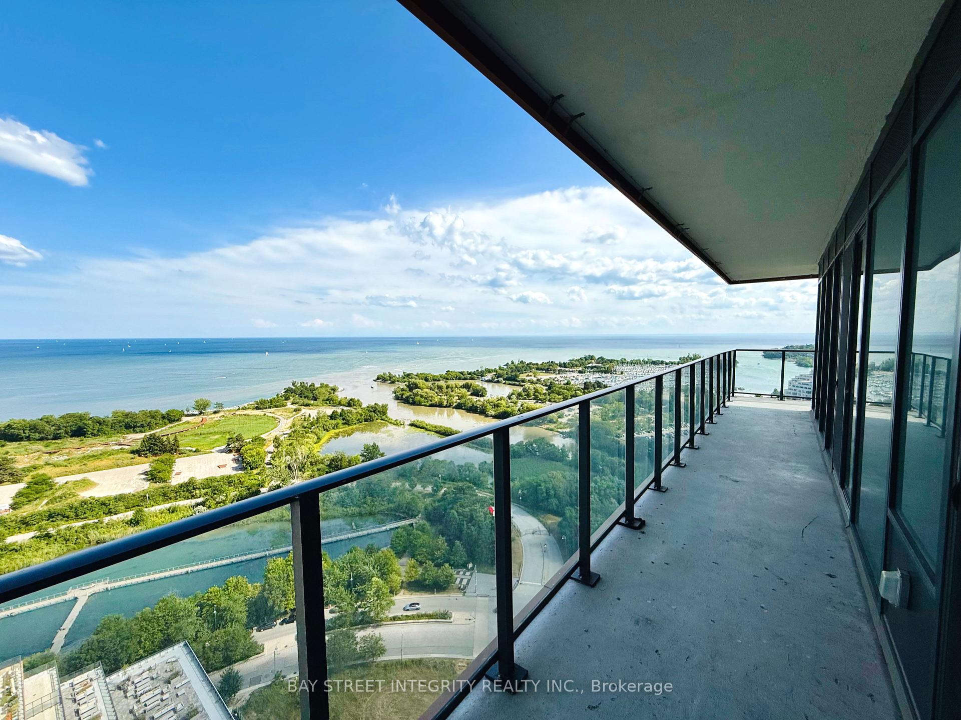 30 Shore Breeze Drive  #2418