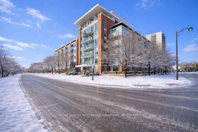 80 Port Street E #107