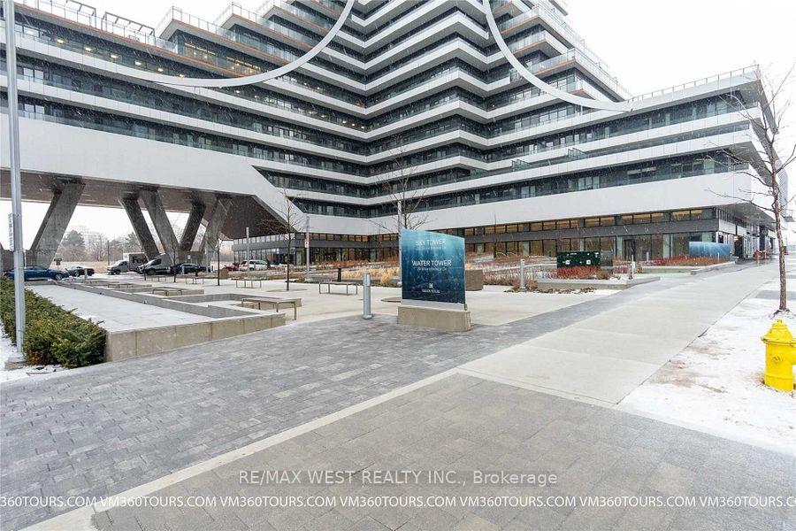 30 Shore Breeze Drive  #5111