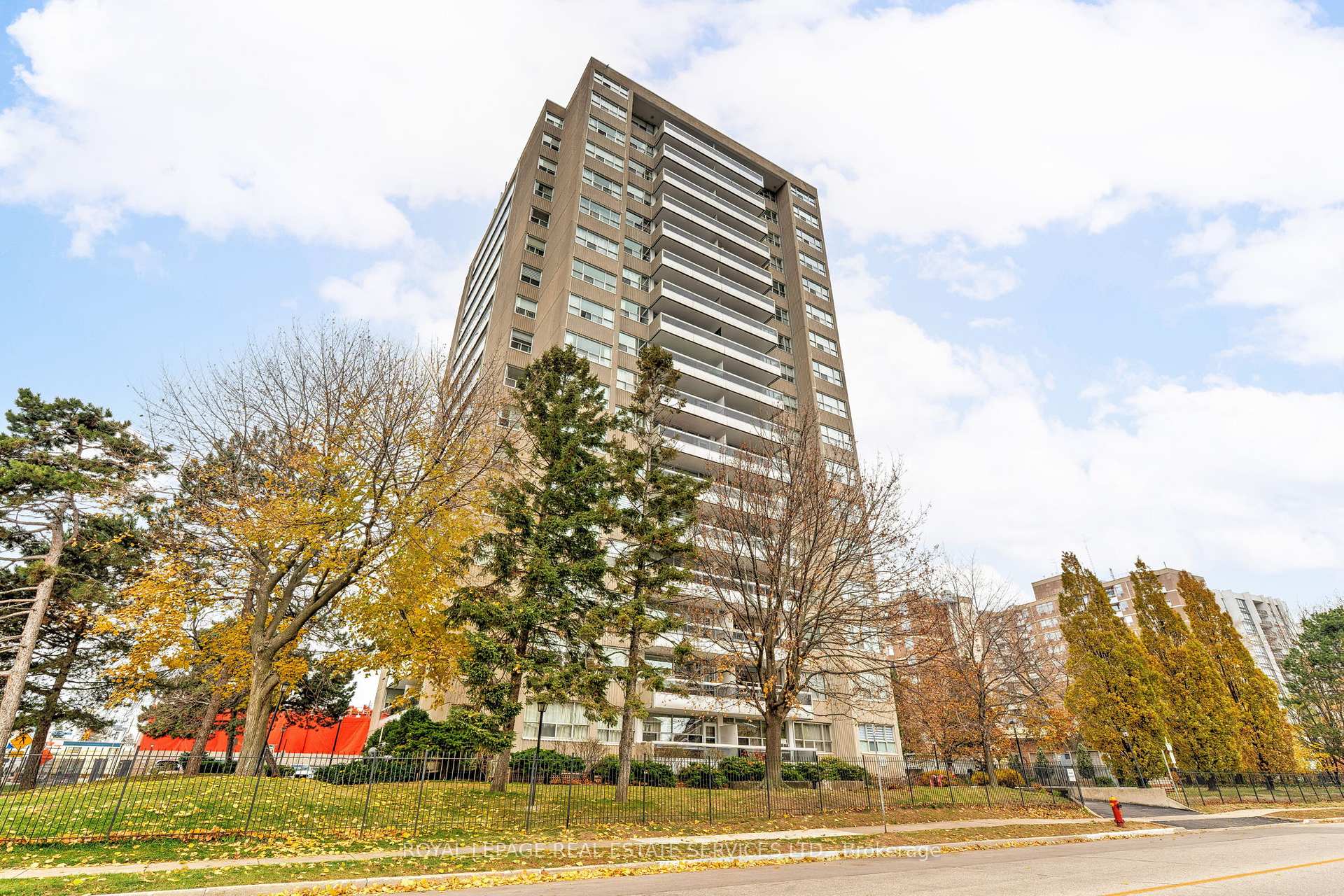 2263 Marine Drive  #602