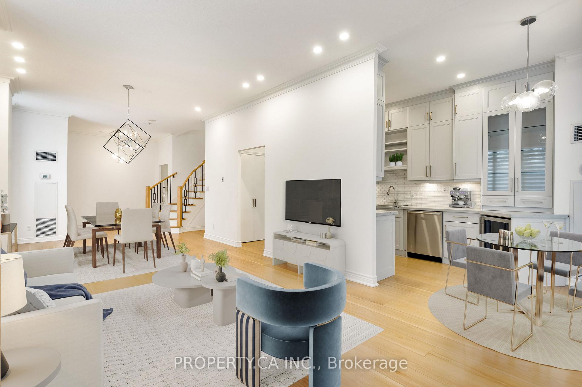 2 Aberfoyle Crescent  #105