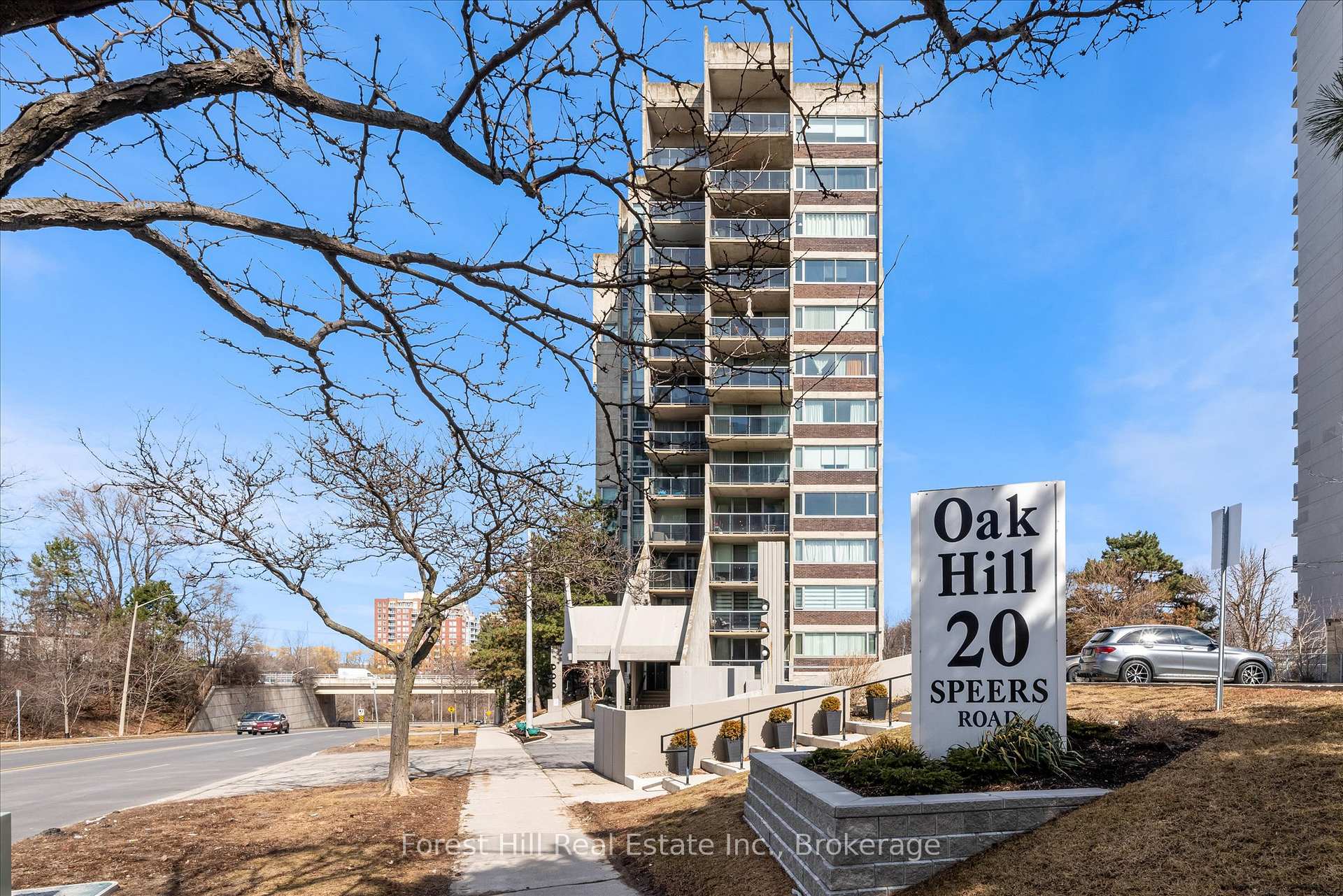 20 Speers Road  #502