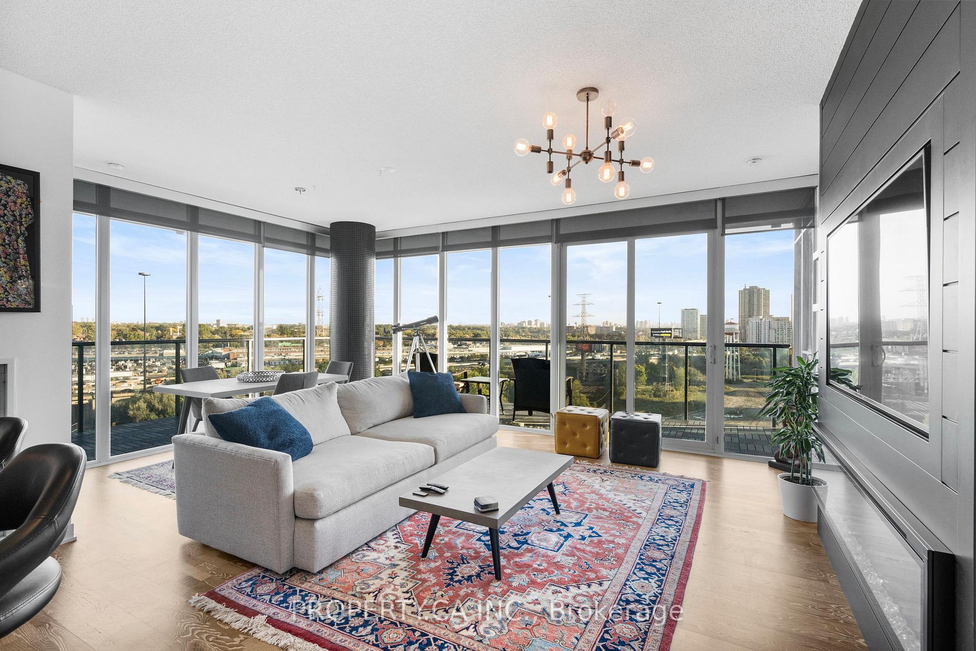 90 Park Lawn Road  #1211